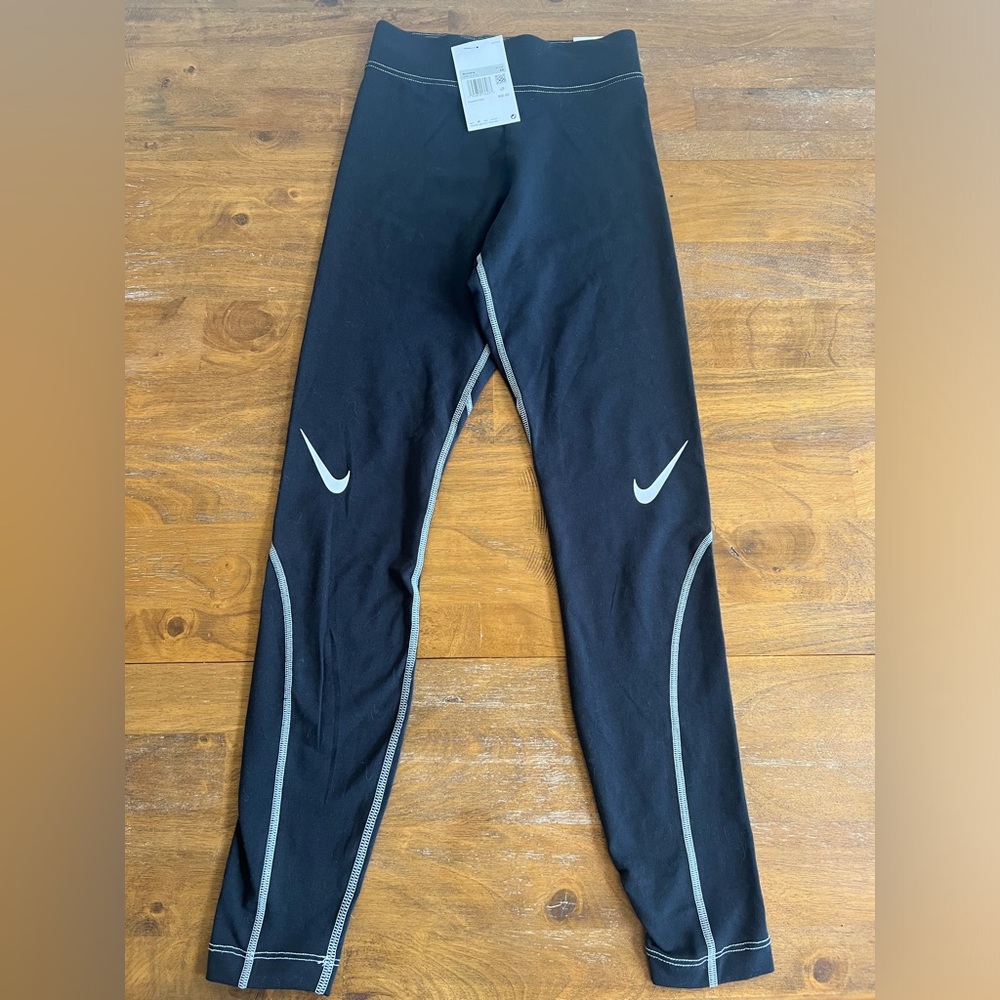 Nike Tight Fit High Rise Full Length Legging NWT